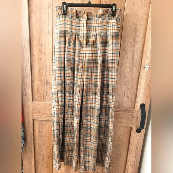 Maeve Pants - Anthropologie Maeve, Size 8, plaid wideleg trouser